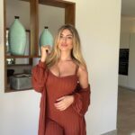 Elsa Dasc Instagram – 🍁Les petits looks comfy sont de retour!