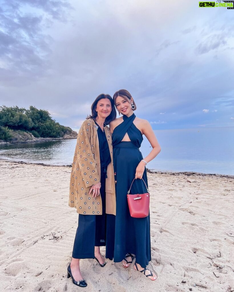 Elva Ni Chen-Xi Instagram - What a night it was, surrounded by beautiful ladies in elegant dresses and comfortable sandals, along with good music, and delicious food, we all are having a splendid time 🙌 @Longchamp #LongchampStTropez #LongchampSS24 #LongchampHK