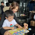 Elva Ni Chen-Xi Instagram - These behind the scenes moments are warm and precious ❤️ #happymothersday #behindthescenes #vefamily @tiffanyandco