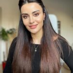 Emel Dede Instagram - Straight or curly? 😌