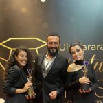 Emel Dede Instagram - Zorlu set koşullarında canla başla çalışan tüm ekip arkadaşlarımız adına ödüllerimizi aldık..✨💫 YILIN DİZİSİ "Kuruluş Osman" 🤩 YILIN YAPIMCISI "Mehmet Bozdağ" @mehmetbozdag ✨#KristalElmasÖdülleri @kristalelmasodulleri #kuruluşosman @kurulusdizisi @kurulusosman @bozdagfilm