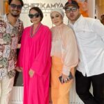 Emelda Rosemila Instagram - Congratulations @chezkamya.professional. Happy 1st year Anniversary. Im so proud of what u guys have achieved so far. Cheers to many more years to come. Congrats My favourite hairstylist @chezhamdan and Madam @erna_elliyana🧡🧡🧡 @chezkamya.professional