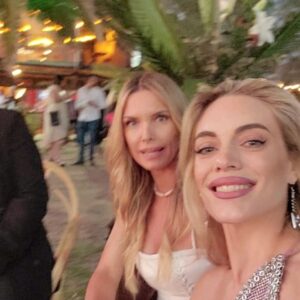 Emilia Attías Instagram - Dump de 1na noche en Córdoba 🎇