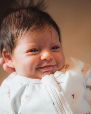 Emilie de Ravin Instagram - Welcome to the world, Alice Enid!

Born August 25th 2023… Can’t believe it’s been four weeks with this special little human!🥰

We are so in love with you and SO lucky to be your Mum and Dad ❤️

Can’t imagine life without you, little sweetheart. You have made our family complete… And Vera and Theo are the BEST big sister & brother!
💕💗💖💞💓💘💝