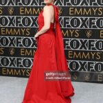 Emily Hampshire Instagram - Emmys and friends💃🏻