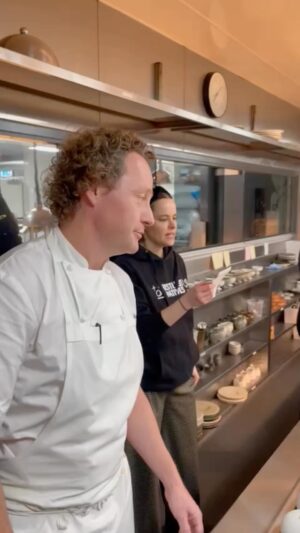 Emily Hampshire Instagram - My audition for The Bear season 3 in @tom_kitchin ‘s kitchen.