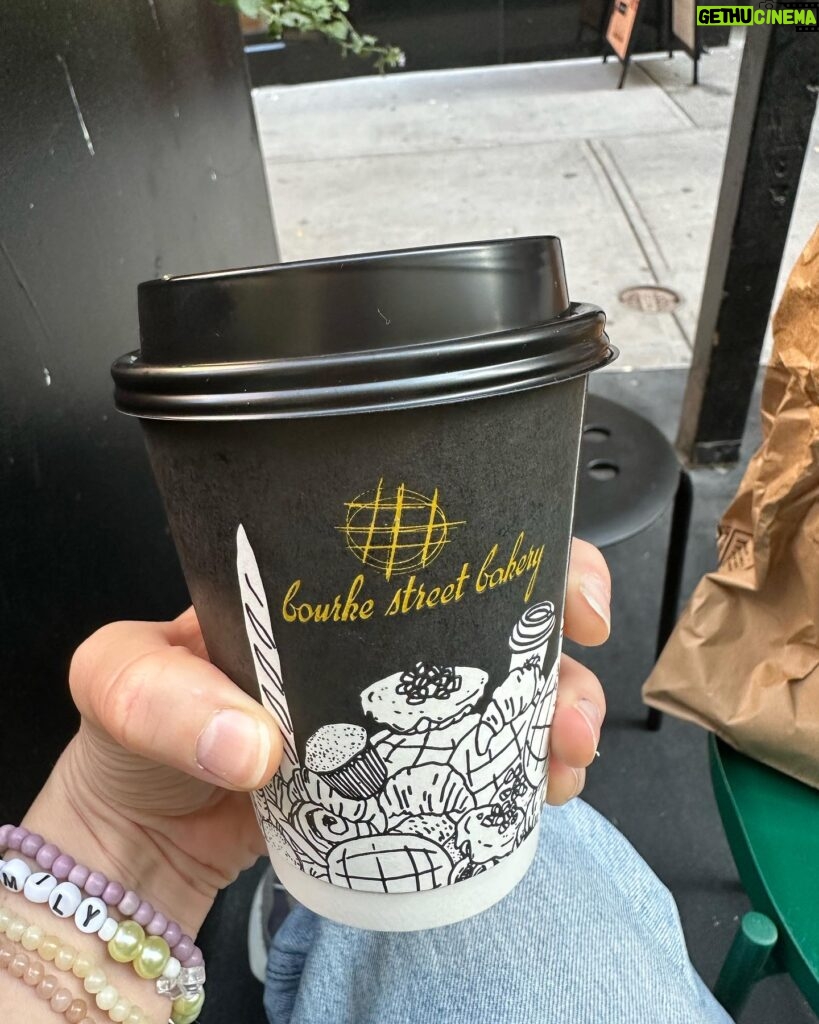 Emily Kinney Instagram - COFFEE ☕️