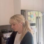 Emily Kinney Instagram - Coffee should help. ☔️🌧️☕️ #mortal #ohjonathan