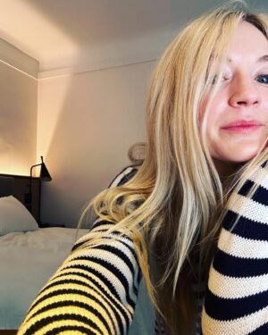 Emily Kinney Thumbnail - 34.7K Likes - Top Liked Instagram Posts and Photos