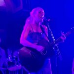 Emily Kinney Instagram - 🏊‍♀️💕 Next show is at City Winery in NYC! Who’s going?!? Get tix at link in bio.