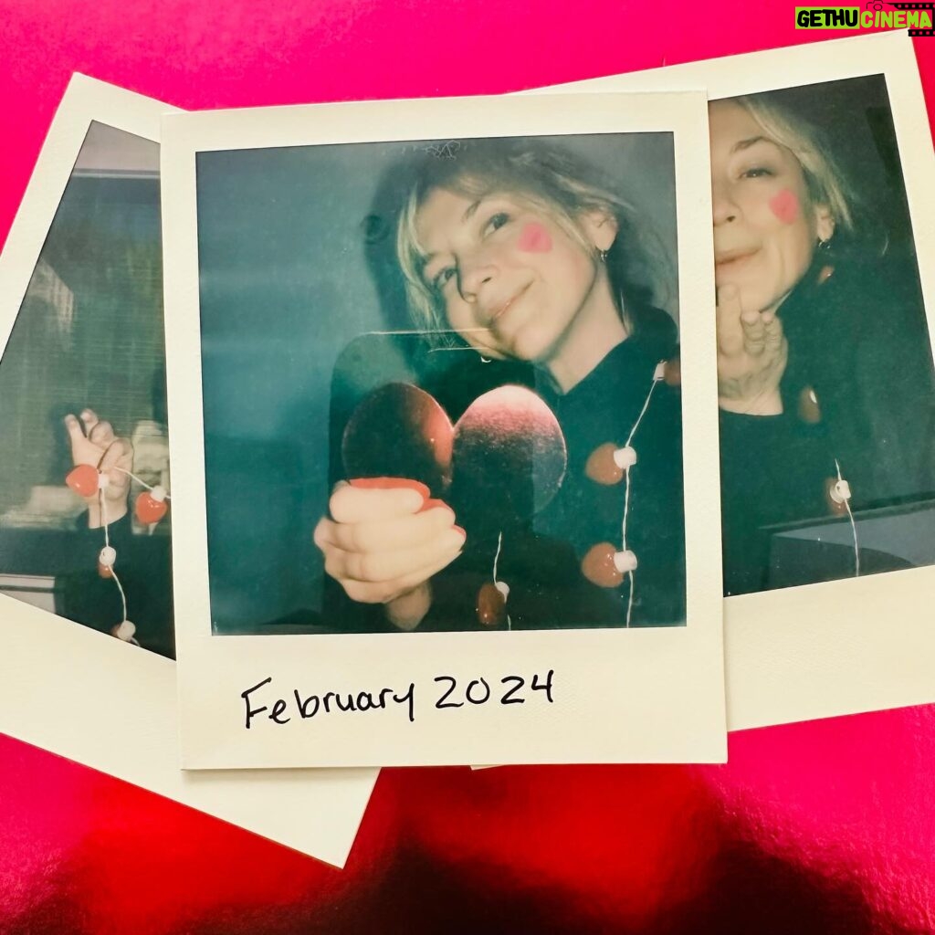 Emily Kinney Instagram - Tons of exclusive merch for my Feb. 9th VEEPS show! Polaroids, hand-written lyric sheets, vintage Julie bumper stickers and the only spot you can still get Oh, Jonathan t-shirts! What you guys gonna get?? Link to tix and merch in bio! It’s the first link labeled VEEPS! 💕❤️🥰