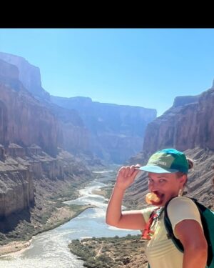 Emily Osment Instagram - HAPPY WORLD WATER DAY (one day late) from your favorite little pisces water baby. I am never happier than when I am surrounded by blue. Get outside and get weird about it! #worldwaterday