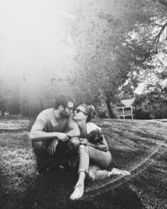 Emily VanCamp Instagram - Saturday 💕💕💕 📷 @alison.greenberg