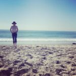 Emily VanCamp Instagram - I miss my freedom too you guys, I really do. BUT, we have an obligation to do what’s right and we must stay home. My best friend tested positive for Corona and is intubated in the ICU right now. 30’s. Healthy. Fit. I won’t elaborate on this case out of privacy and those of you who are aware of this case-please be mindful. But it’s hit home in a big way. 30’s. Healthy. Fit. Let that sink in for a minute. This virus does not discriminate. It is not just attacking the elderly. It is attacking in different shapes and forms and we need to try to get ahead of it. In the US, there are currently not enough tests available for the general public. Many people are carrying the virus and have no idea. Just because you don’t have symptoms, it doesn’t mean you aren’t spreading the virus to people who are vulnerable. And in my case, to someone I never thought would be vulnerable. I am not just sharing these thoughts because it has become personal now. As crushing as the last few days have been personally- those close to me have have been following these guidelines for the sake of our loved ones since we understood the severity of this virus and yet it seems as though some people still are not taking it seriously. This is not a drill or a question. It’s not a debate I’m willing to have anymore. There is simply no other option. -STAY HOME -IF YOU HAVE TO LEAVE THE HOUSE YOU MUST PRACTICE SOCIAL DISTANCE. -TAKE/TOUCH ONLY WHAT YOU NEED AND STOP PANIC BUYING. -SANITIZE AND THEN SANITIZE SOME MORE AND WASH YOUR HANDS AS MUCH AS POSSIBLE -IF YOU HAVE ACCESS TO MEDICAL EQUIPMENT,MASKS,GOWNS Etc. DONATE TO YOUR LOCAL HOSPITALS NOW I am not trying to create more panic or fear. I am simply asking everyone to gain as much knowledge as possible and to do the right thing. If we come together and take the right steps forward we have the opportunity to save a lot of lives ❤️ Also- take the time to thank every medical professional you know. They are on the front lines risking their lives. Thank the people who are delivering your food and supplies and all of the people who are keeping our grocery stores, banks and pharmacies open. We see you and we are grateful ❤️❤️❤️
