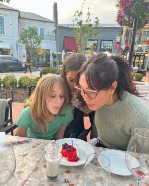 Emma Heming Instagram - Hi! 👋🏽 It’s my birthday and I’ve had an epic week getting to celebrate with some of my beloved family and friends.  I’m making a few BIG birthday wishes! This one I hope you could make a reality 🙏🏽 Text or call a person in your life that’s a caregiver and let them know here is X, Y, or Z I can do to help you this week. If the caregiver says, “I’m fine, I don’t need anything,” which most likely is what they just might say, then drop some food at their doorstep or flowers or a small something and text them after to let them know it’s there. Or honestly, just tell them thank you and that they are doing a great job. That kindness and support will go such a long long way. 🥰