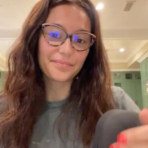 Emma Heming Instagram - “On behalf of the person you’re caring for that has dementia, whether they can express it or not—I want to say thank you. Thank you for loving them, thank you for spending time to educate yourself about dementia. Because that is the most compassionate thing that you can do by having more insight into their world and the life they are experiencing that they can’t always express.” Adria Thompson @belightcare 

Adria, what a mic drop that was. Thank you 🤍

#dementiaawareness #ftdawareness #caregiverawareness #caregivingsupport