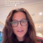 Emma Heming Instagram - My experience is that two things can be true and exist at the same time. Grief and deep love. Sadness and deep connection. Trauma and resilience. I had to get out of my own way to get here but once I arrived, life really started to come together with meaning and I had a true sense of purpose. There is so much beauty and soulfulness in this story. Here’s what I’ve come to understand is that we are being educated by the wrong people. People that have an opinion versus an experience. People that have not taken the time to properly educate themselves on any kind of neurocognitive disease. Why can I be so bold and say that? Because I see headline after headline and blurbs of misinformation. I’m not even talking about my family, I’m used to the craziness of these farfetched headlines and stories. I’m just talking about baseline dementia awareness and what’s being fed to the public. You wonder why anxiety and depression is up in our society. I honestly think part of it has to do with this kind of clickbait, how things are framed and pushed out to us and how we have a split second to take that information in. Man, it’ll do a number on my psyche. To whom it may concern, please be mindful how you frame your story’s to the public about dementia and dig deeper. There are so many wonderful organizations and specialist within this space to reach out to so you can really do your due diligence to iron your story and content out. Thank you 🙏🏽 #dementiaawareness #ftdawareness #frontotemporaldementia #caregiversupport