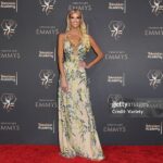 Emma Hernan Instagram - Felt like a Disney princess at the Emmy’s👗 👸 @waltercollection
