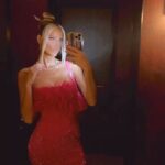 Emma Hernan Instagram - Girls night hits different when mama bear is in town!🥹🫶🏼🥰🙏🏼🐻🥰… swipe to see how the night started and ended 😂