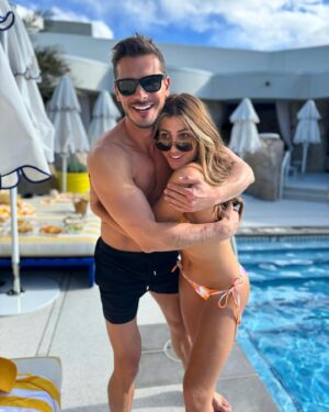 Emma Slater Instagram - One of us is a Chippendale. The other one likes chips occasionally. It’s just a beautiful friendship. 

So happy to support my friend here, along with @ezra.sosa & @brittbenae. Enjoy the rest of your run in Vegas @glebsavchenkoofficial!! 🥥☀️