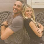 Emma Slater Instagram - To the best partner I could have asked for. @mumansky18 what a journey we have had! How much fun was that!!!!!!! Wow I’m so proud of you and I’m proud of what we achieved. I loved every minute of dancing with you, and teaching you, our rehearsals would go so fast. You’re such an incredible learner!! Your improvement on the show is a testament to how hard you worked during our rehearsals. I loved secretly watching you practice by yourself when you thought no one is watching, you even got better at dancing without me!! Hahaha nothing made me prouder than watching you get really excited about your pointed feet 😆☺️ Thank you @mumansky18 for all that you’ve done for me, for being the greatest friend, for all the amazing conversations we had, for making me feel like I knew you after three days!! You show me such kindness, warmth and genuine care. Thank you for being there for me. I’m very blessed to have met you and to now call you one of my greatest friends. You are an amazing person truly. Ahhhhh I’m just so happy we got to have our season!!!Cant wait to dance again with you @mumansky18! I hope you are so proud of yourself partner 💪🏻🙌🏻🙌🏻🙌🏻🙌🏻🙌🏻🙌🏻🕺🏾💃🏼💛 Congratulations to ALL THE COUPLES left in the competition!!!!!!! So freaking proud of you all and you know I’ll be the loudest voice in the room cheering for you guys next week!!!! So happy for my friends 💜🩷