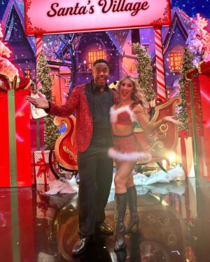 Emma Slater Instagram - SURPRISE!!! The best Holiday gift 🥹🙏🏻 I got to dance with my champion again tonight 🙌🏻 grateful for this lifetime bond even if he loves to wind me up 😂 @rashadjennings #shadsquad #forlife