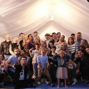 Emma Slater Instagram - Happy Thanksgiving from the @dancingwiththestars crew. Had such a beautiful day, grateful for these people, my family and the opportunity to grow this year in my happiness. So grateful. Hope you have had a blessed day ❤️🙌🏻 thank you to my best friends @mrsangelaribeiro1 & @therealalfonsoribeiro for this tradition 🫶🏻