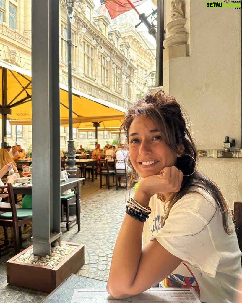 Emmanuelle Chriqui Instagram - Bucharest-July 2023 😘