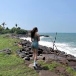 Emmanuelle Cureau Instagram - Premiers jours sur Bali … 🌴💕✨ Je découvre la ville de Canggu son effervescence, ces activités locales, ces brunchs tellement agréables ! Et son sens de la déco plutôt original, bien que personnellement j’aime beaucoup !! ( réf : La dernière photo😅 )