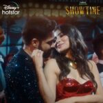Emraan Hashmi Instagram - Har pinjara tod kar udne ko taiyaar hai yeh jodi. #HotstarSpecials #Showtime now streaming. #ShowtimeOnHotstar @karanjohar @apoorva1972 @somenmishra @mihirbd @gogoroy @kumararchit @naseeruddin49 @therealemraan @mahima_makwana @imouniroy @simplyrajeev @shriya_saran1109 @neeraj_madhav @vishalvashishtha @ghuggss #VijayRaaz #LaraChandni @mitchinder @jehanhanda @karandontsharma @Bhaskarville @tallz.music @dharmaticent