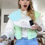 Emy LTR Instagram - Dis moi que tu es né dans les années 90 sans me dire que t’es né dans les années 90… Qui les as eu? Ps: ceci n’est absolument pas une collaboration, mais une dépense incroyablement bien assumée.