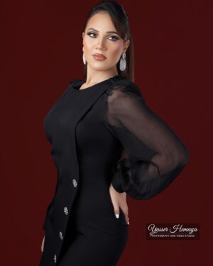 Emy Talaat Zakaria Instagram - Write a caption... فى يوم ميلادى 
اللهم اجعل ايامى القادمه خير وسعاده 🙏makeup : @basmaa_makeup_artist 
Kwafer: @eslam_adam_adam 
Photographer: @yasserhemaya 
Outfit: @nuevostoreegypt 
#emytalaatzakaria 
#ايمى_طلعت_زكريا