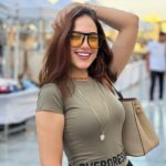 Emy Talaat Zakaria Instagram - احلى بيدج نضارات @elmalka_w_elamir 😎✌️ #emytalaatzakaria #ايمى_طلعت_زكريا