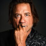Enrique Arce Instagram - encantadísimo con la sesiôn de la superfotógrafa italiana residente en los angeles @valentinasocci grazie mile, cara!! estilismo: @posshenko superexcited with this great session with the wonderful italian LA based photographer @valentinasocci Thanks, carissima stylyst: @posshenko