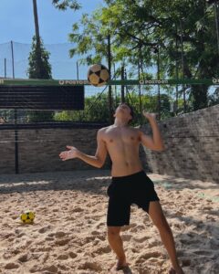 Enzo Krieger Instagram - Manhãs boas😁😁