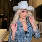 Erika Jayne Instagram - Denim and diamonds tonight 💎