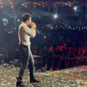 Erika Schneider Instagram - Sobre ontem! Q show incrível 🤩 
@luansantana
