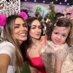 Erika Schneider Instagram - Com a @diariodalizcl no aniversário da @pequenalua 🦋