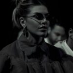 Erika Schneider Instagram - #SPFW desfile Renato Buzzo Eu amei essa produção e vcs? Quase um 🍓 Styling @emersonavli Makeup @taticoelhomakeup Filmaker @vitaoteaser