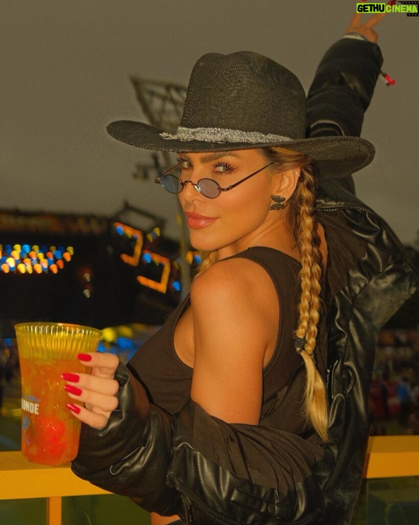 Erika Schneider Instagram - Retratos, aqueles melhores momentos pra vcs! 🥰 #lollapalooza