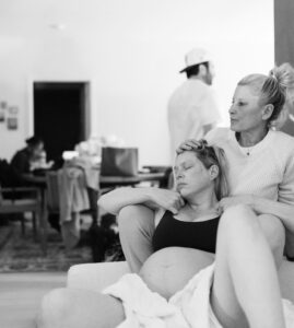 Erin Foster Instagram - If you choose to do a home birth you have to be really clear on why you want to do it, so that when the time comes when you’re begging to be taken to the hospital someone reminds you. My reason was that we did over 20 failed rounds of IVF and at some point in the process I just went numb. I stopped feeling the highs (there weren’t any) or the lows (there were too many). I stopped reacting after bad news or letting anyone talk to me about it. So when I was finally going to become a mom, I didn’t want to disconnect with medication. I wanted to feel her and have her feel me, and be filled with all the love hormones that would help me forget the pain I was in. It was THE hardest thing I’ve ever done, no contest. I had a plan to deliver in water surrounded by fresh flowers, but I unexpectedly hated the bath and tried to escape at one point and just crawled on the floor like an animal. Simon couldn’t make eye contact with me. But I was never scared. I never felt like I wasn’t safe at home, and that’s because of the unbelievable team around me and how much they prepared me for each moment. They created a perfect environment and from the moment I met them all, they empowered me. They refused to let me think that at 41 I couldn’t have the birth I wanted. After Noa was born they all banned together to make sure I was breast feeding properly, helped me choose a pediatrician, connected us to people to help with her tongue tie, and continue to be a flow of resources and support. We feel so lucky and grateful. No matter how hard the journey is, once you get to where you were aiming for, none of it matters. Also, I really regret asking moms why they don’t just sleep when the baby sleeps. I’m sorry for my ignorance ❤️