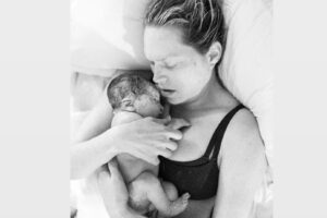 Erin Foster Instagram - Truly the most insane experience of my life, with the best ending. Noa Mimi Tikhman being nothing like her mother who is always late, arrived two weeks early at 4:41am on May 17th. Being totally unbiased I would say she’s perfect and super advanced already, and might be the first person I’ve met who prefers me to Simon. Gave birth to her au naturale in our bed like a beast, but also would have taken heroine in the moment if someone offered. Simon would like everyone to know he’s a warrior too ❤️