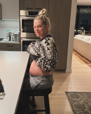 Erin Foster Instagram - She’s a vision. Just how I imagined.