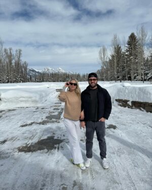 Erin Foster Instagram - Finally @charlesporch is marrying well and providing us with expensive vacations we don’t pay for.