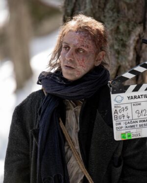 Erkan Kolçak Köstendil Instagram - #creature @netflixturkiye @o3medya 
-Adım İhsan dı benim , şimdi kimim bilmem…
@caganirmak1 
@gilabenezra