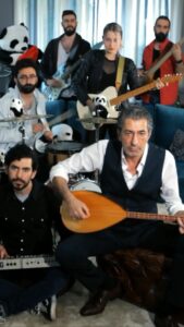 Erkan Petekkaya Instagram - @pandamimusic. İnsanın birdaha dinleyesi geliyor