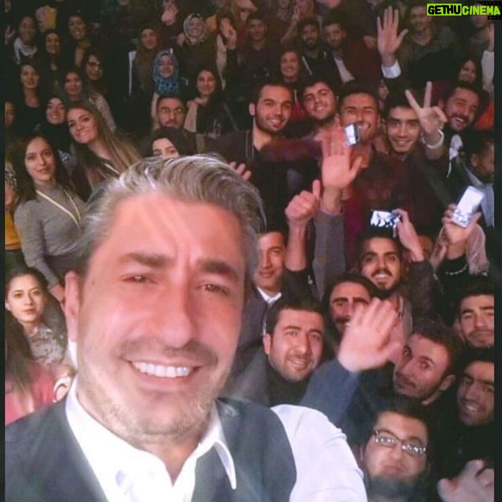 Erkan Petekkaya Instagram - Teşekkür Ederim Canım Gençlerim .sagolun🙏🙏🙏🙏🙏🧿😇🎶