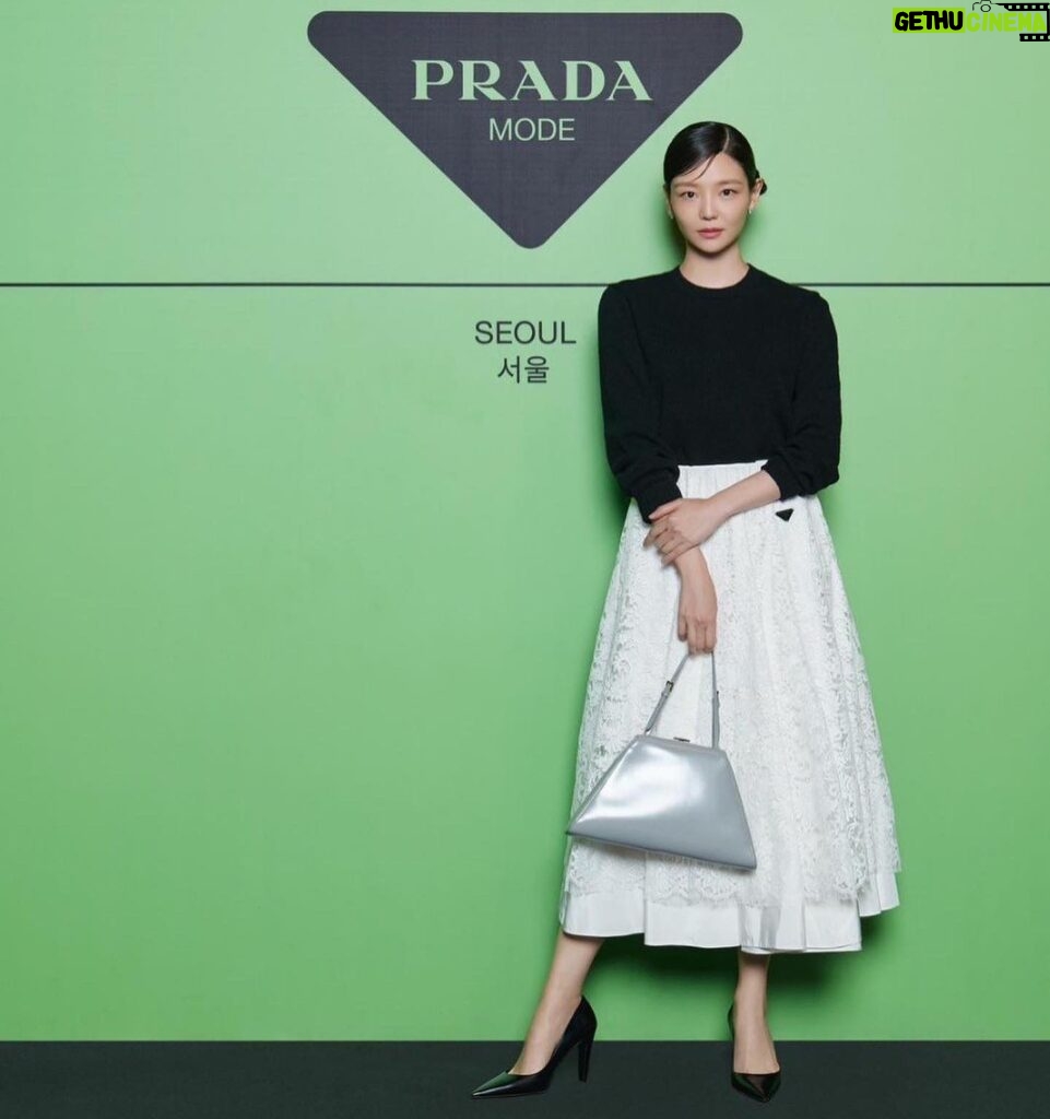 Esom Instagram - @Prada #Pradamode #Prada #AD 🎀