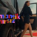 Esra Bilgiç Instagram - #RomantikHırsız #ArtofLove #lecoeurauvolfilm on @netflix ♥️ @netflixturkiye