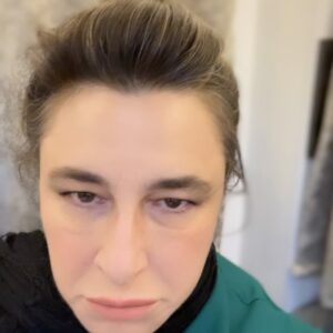 Esra Dermancıoğlu Instagram - Zoniş oldum:) Türkiye'ye bunu bilmeli!